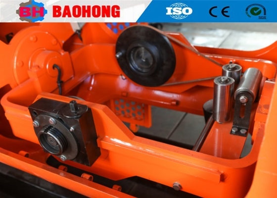 Equipamento de trançamento tubular com freio pneumático para trançamento de condutores